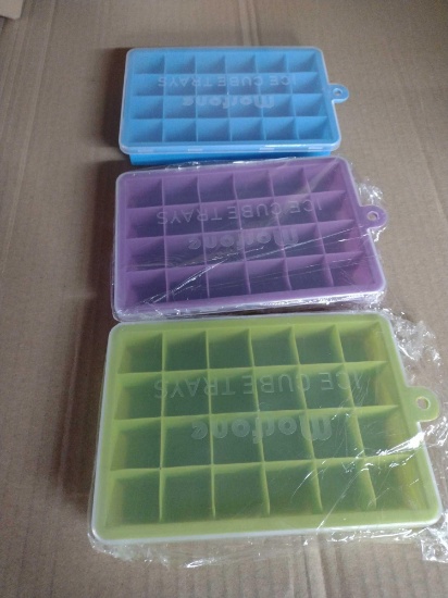 3 Packs Ice Cube Trays With Lids