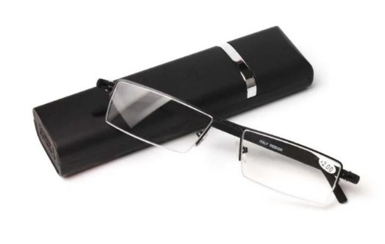 Reading Glasses with Ultralight Reading Rectangle, +2.50 Black