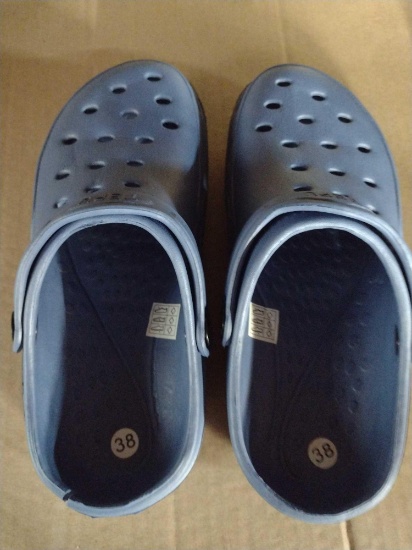 TEPU Unisex Clogs Shoes for Womens Mens, Size 38