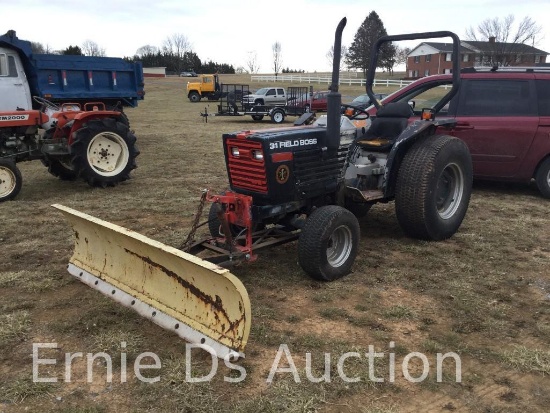 Field Boss 31 Tractor w/Blade, Serial #: N/A, Hours: 370, Snow Blade, ROPS, 3 Pt