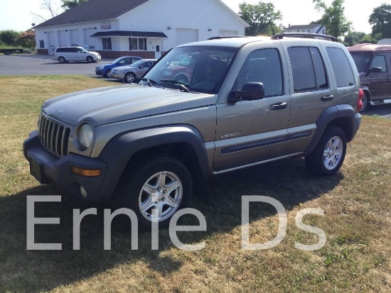 2004 Jeep Liberty Multipurpose Vehicle (MPV), VIN # 1J4GL48KX4W123482