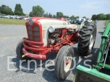 Ford Julibee 800 Tractor