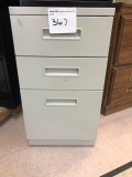 metal beige 3 drawer file cabinet