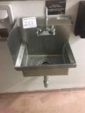 Hand sink