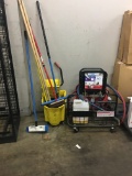Mop bucket and clean station