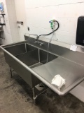 Two compartment sink