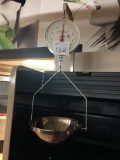 Detecto 30lb Hanging scale with hanger and basket