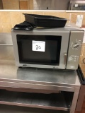 Amana Microwave oven