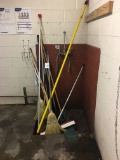 Brooms sold as one lot