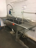 Three bay stainless sink