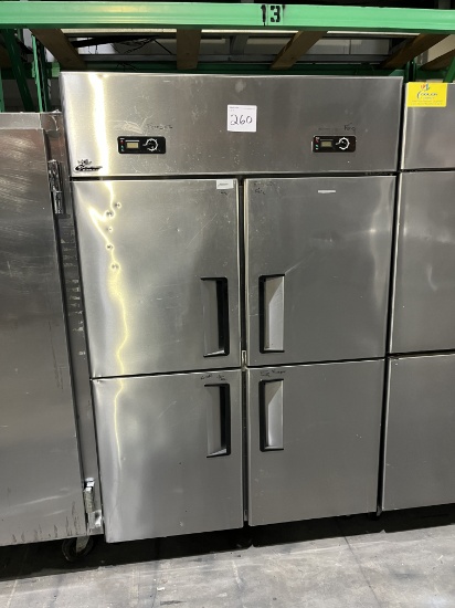 Cooler/freezer Combo Unit