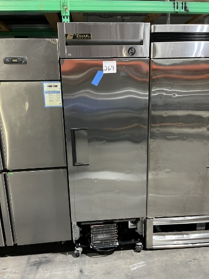 True One door freezer
