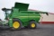 13 JD S670 COMBINE W/PRO DRIVE, 962/589 HRS,4WD,  FOLD BIN,650/85R38 DUALS,