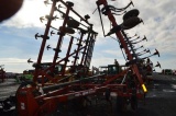 BRILLION 30' FIELD CULIVATOR W/S TINES, LEVELING TINES