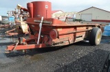 NH 165 MANURE SPREADER