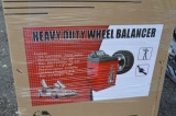 HEAVY DUTY WHEEL BALANCER