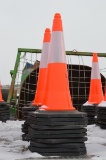 10 TRAFFIC CONES