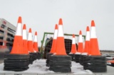 10 TRAFFIC CONES