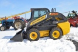 '15 NH L228 Skid loader w/ 3,572 hrs, cab, air, heat, hand and foot control