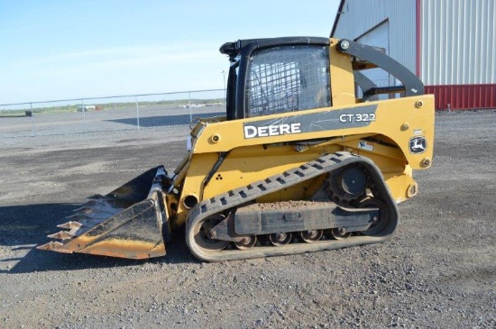JD CT322 skid loader w/ 2,512 hrs, rubber tracks, quick attach, aux hyd., hand & foot controls selli