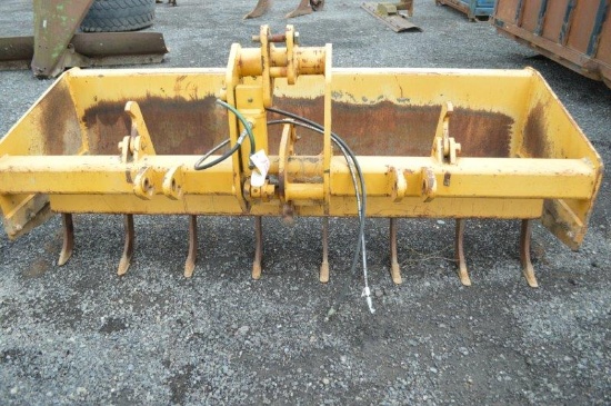 JD box blade off a JD 210 LE