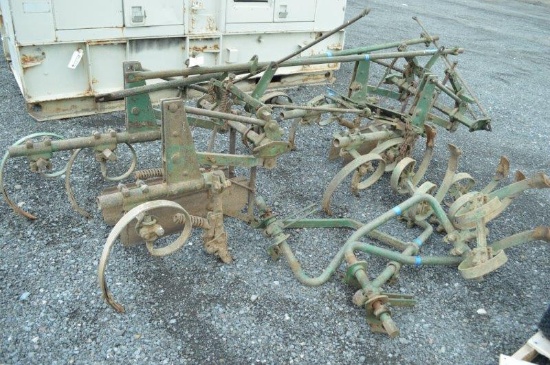 JD cultivators (will fit JD A,B,50,60,520,530,620,630) (pictures in office to aid in setting up)