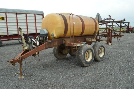 Demco 500 gal sprayer