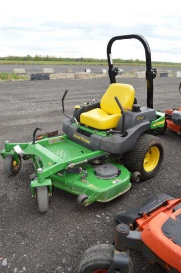 JD 757 gas zero turn w/ 1,442 hrs, 60'' cut, 25HP V-Twin engine, rear hitch