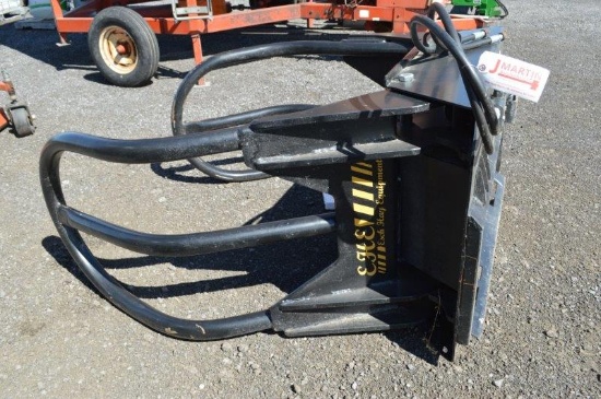 EHE skid mount hyd bale squeezer