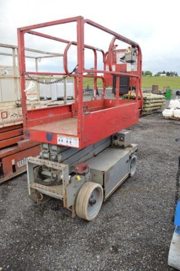 Mec 1932 electric scissor lift
