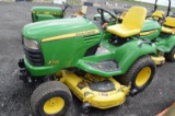 JD Z720 riding mower w/ 1,119 hrs, 54'' cut, gas (all serviced & ready to go)