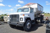 '81 International truck w/ fertilizer body, hyd. auger, Cat 3208 motor, standard 5 speed trans, (nee