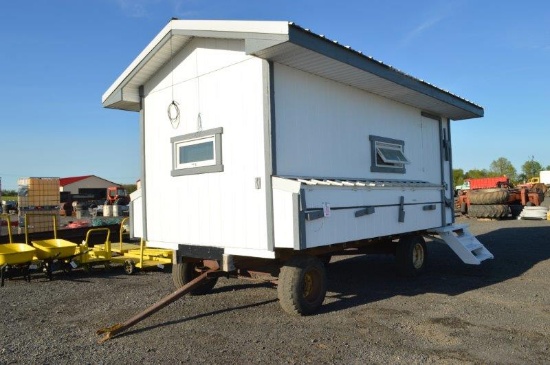 8'x16' mobile chicken coop w/ 26 roosting boxes, fully insulated, wired for 120 or 12 volt lighting,