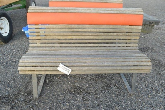 2- 5' park benches