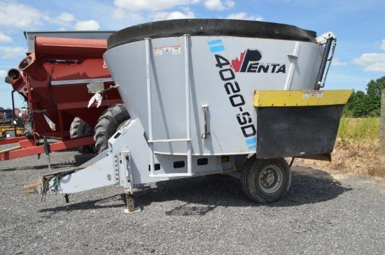 Penta 4020-SD vertical mixer w/ scales, 540 PTO, side discharge, serial# 070811 (nice!)