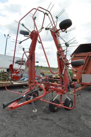 '17 Vortec six star Fold up tedder