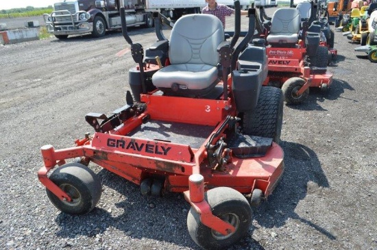Gravely mower w/ 2,716 hrs, 60" deck