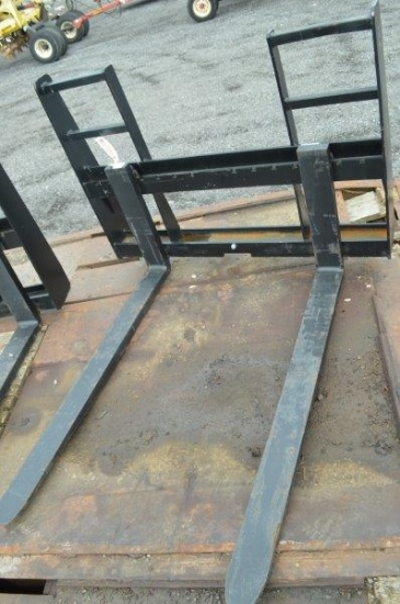 Heavy duty 48" skid mount walk through pallet forks