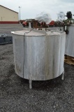 Stainless steel tank w/ electric agitator