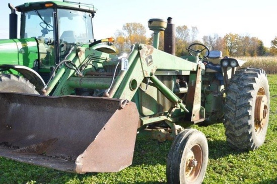 JD 4020 tractor w/ 148 loader w/ 6' material bucket, 1,708 hrs, 3pt., 540 pto, 18.4-34 rear duals, w