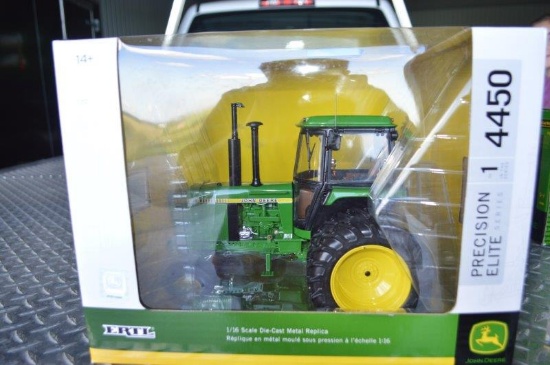 Precision Elite #1 series JD 4450 w/ working lights, realistic engine & horn sounds, new in box