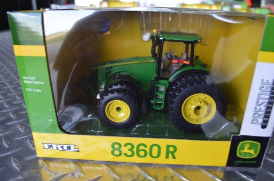 Prestige Collection JD 8360R, new in box