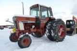 IH 886 tractor W/7,632 hrs, Duals, 2 remotes, top link, 540/1000 pto