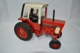 International 1586, die-cast metal, 1/16 scale