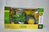 1960 JD 1010 tractor, Die-cast metal, 1/16th scale (Collectors edition), new in box