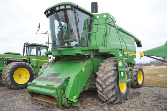 '00 JD 9650 combine w/ 4253/3307 hrs, 4WD,bin ext, total engine overhaul in 2016 & all new seizes in