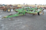 JD 714 11 tooth chisel plow