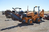 '00 Case 360  6' trencher w/ frost tips, 2937 hrs, back blade and and digging bucket ( Runs and oper