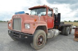 '74 Mack 10 wheeler w/ 230,538 mi, 6 spd trans, engine brake, 18' steel bed, 11R22.5 rubber (runs &