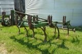 JD 13 tooth 3pt chisel plow